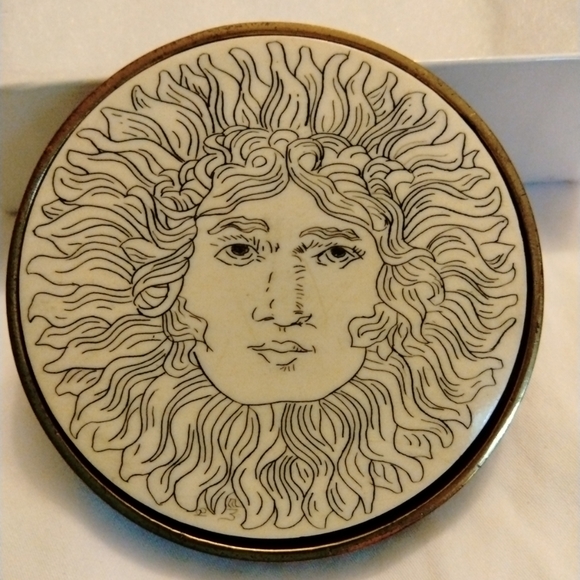 BTS Sun God brass and porcelain belt buckle - Picture 6 of 8